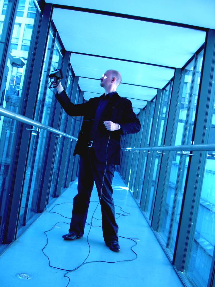 Verrocchio - David Leddy recording sound in the CCA corridor (photo: David Leddy)